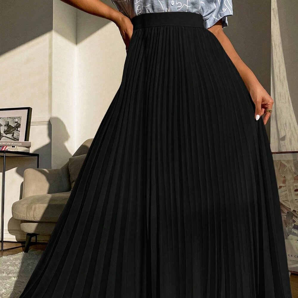 Black Casual Women's Solid Pleated Longline Skirt